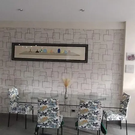 Vittoria House * 치비타베키아